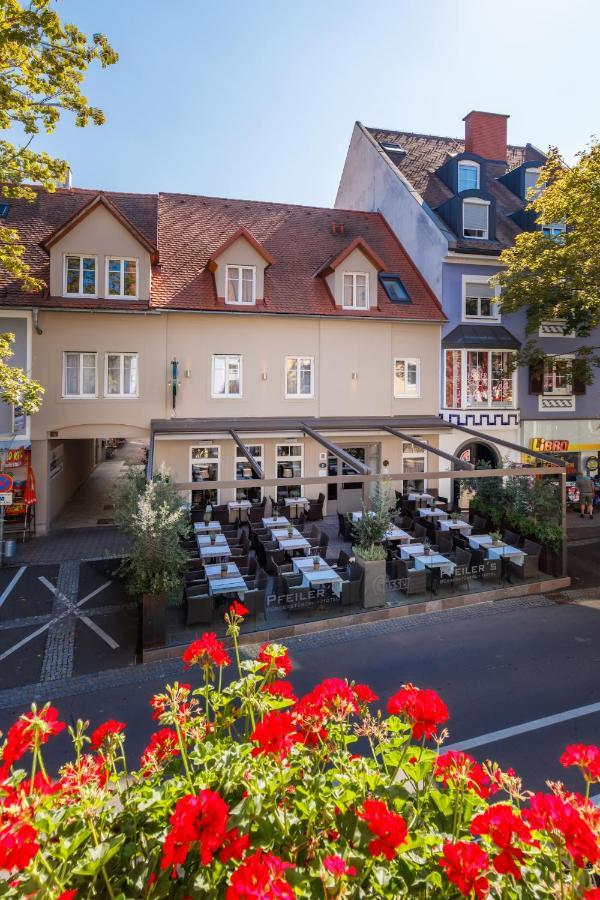 Pfeiler'S Buergerstueberl - Hotel Feldbach  Eksteriør bilde